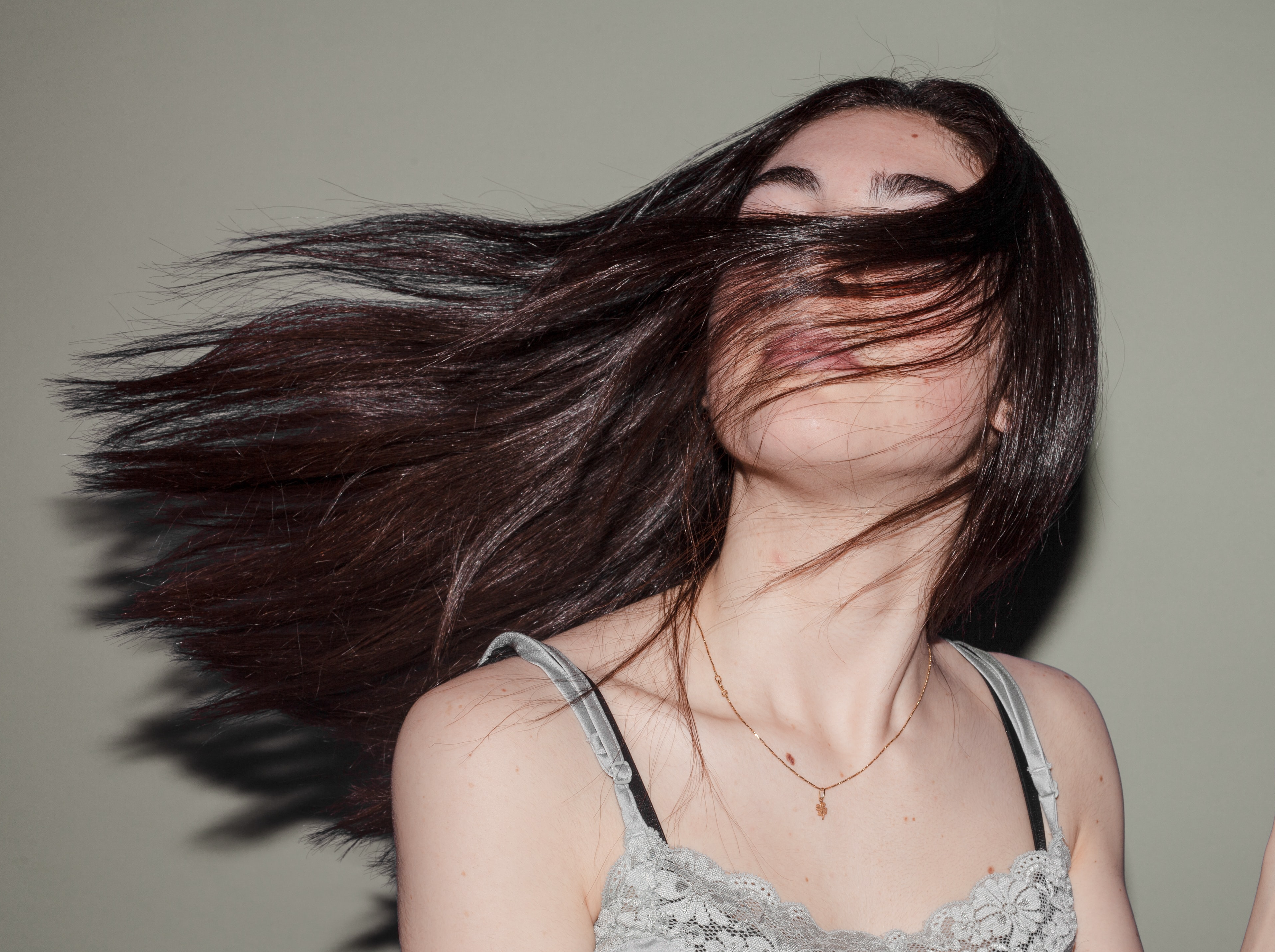 How to Get Silky Hair Instantly